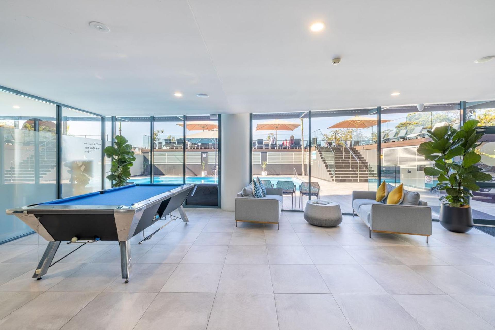 The Landmark Unit 405 Style, Spectacular Water Views, Lift, Linen, Pool, Games Room, Port-a-cot And Highchair. Apartment Nelson Bay